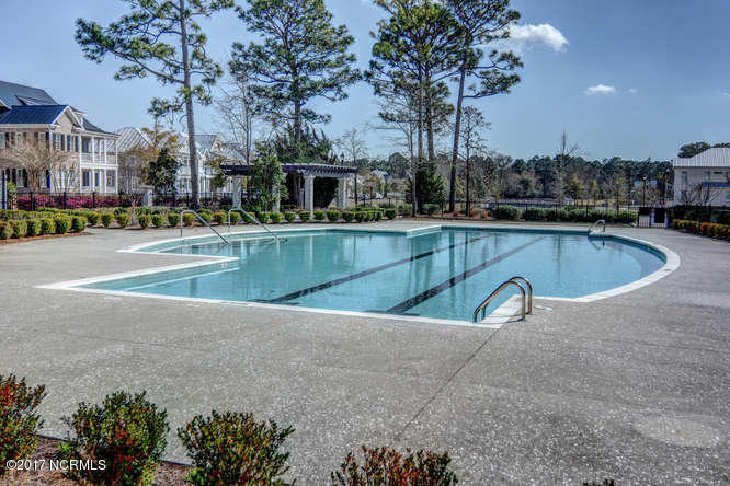 806 Midnight Channel Road Wilmington, NC 28403 - Photo 9 of 29 pool