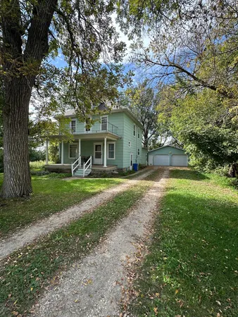 $129,900 | 102 Buckingham Street, Hardwick, MN 56134