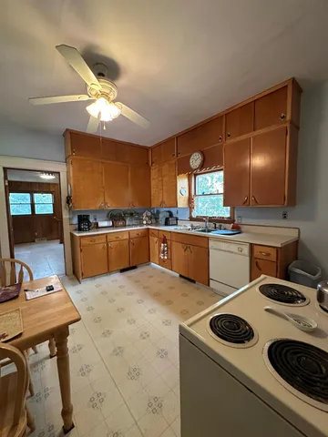 $129,900 | 102 Buckingham Street, Hardwick, MN 56134