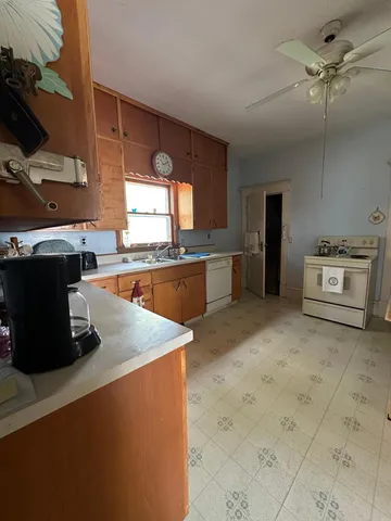 $129,900 | 102 Buckingham Street, Hardwick, MN 56134