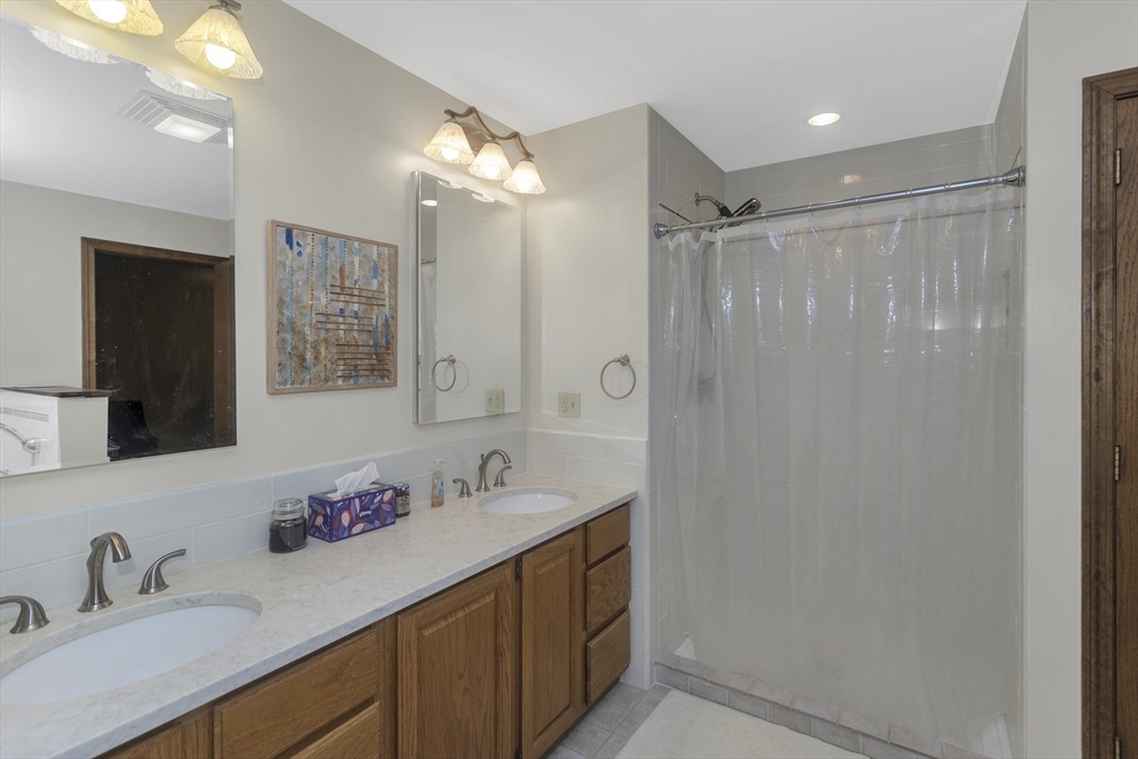 44 Westhampton Road Northampton, MA 01062 - Photo 24 of 42