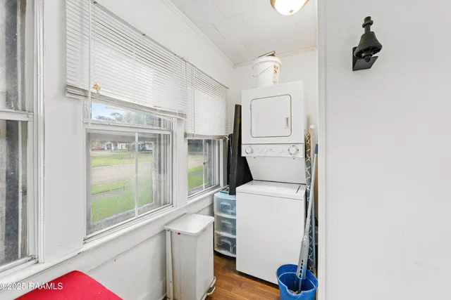 $100,000 | 800 South Washington Street, Abbeville, LA 70510