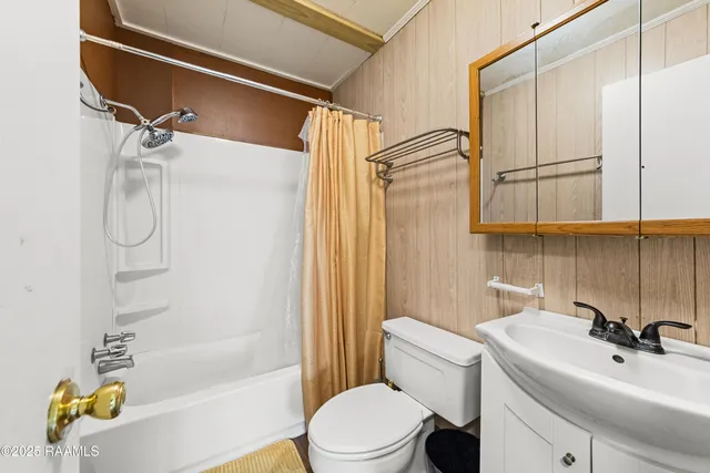 $100,000 | 800 South Washington Street, Abbeville, LA 70510