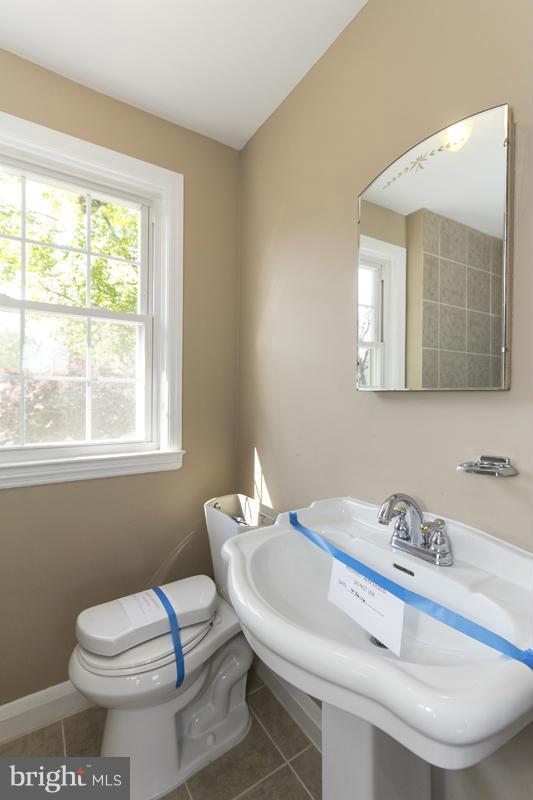 9773 Bird River Road Middle River, MD 21220 - Photo 15 of 30 Bath (Master)