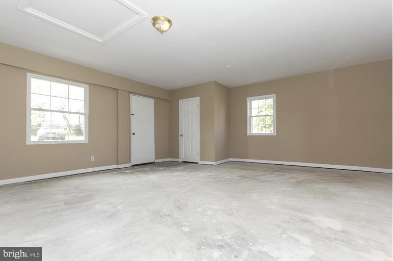 9773 Bird River Road Middle River, MD 21220 - Photo 22 of 30 Extra room off breezeway