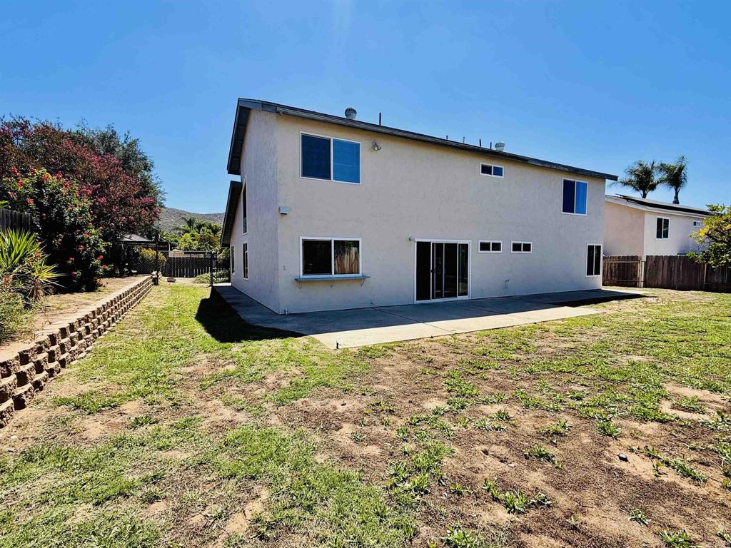 14744 Roberto Rio Road Poway, CA 92064 - Photo 36 of 49