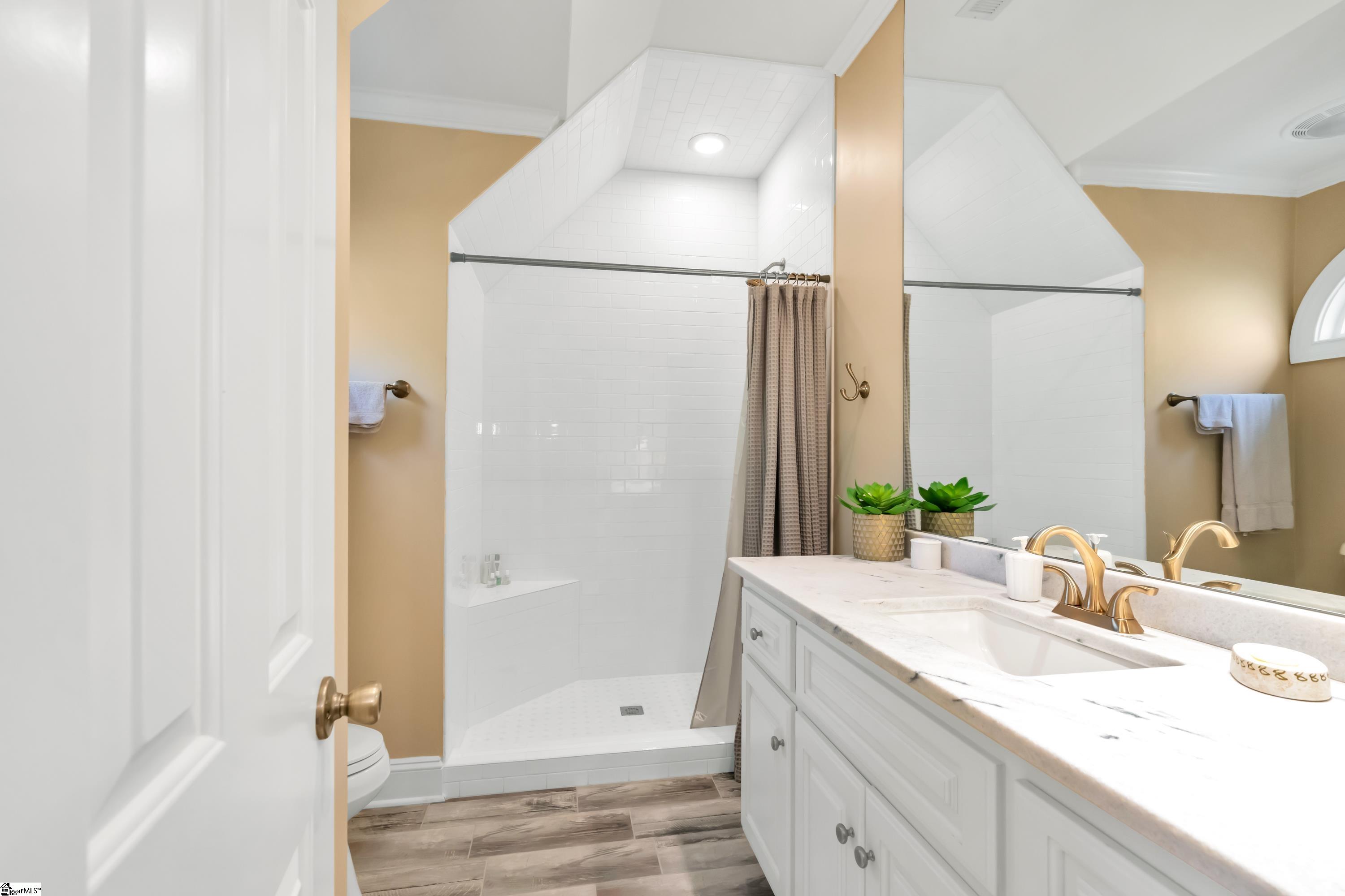 107 Tuscany Way Greer, SC 29650 - Photo 29 of 36 Gallery Image 29