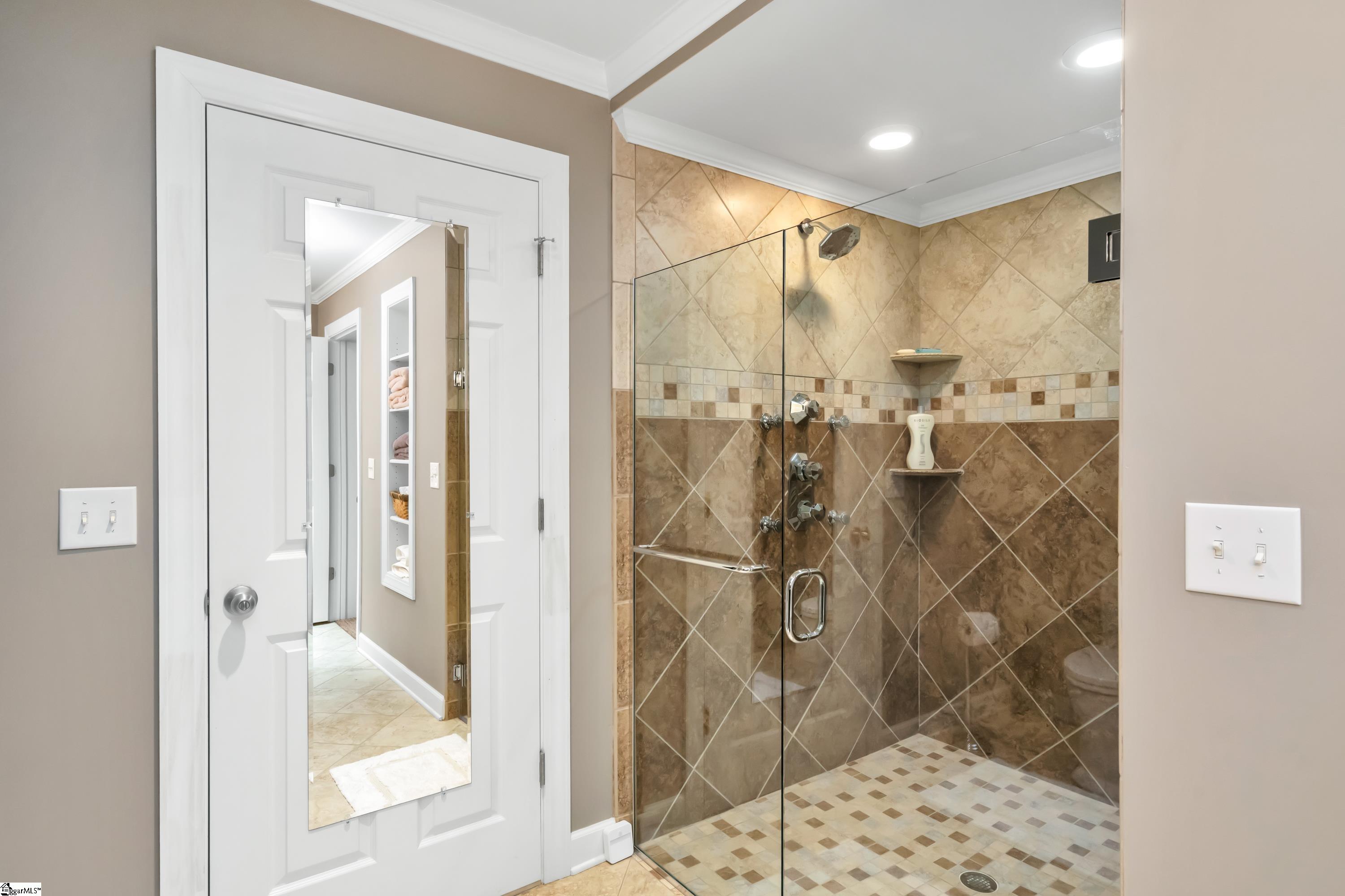 107 Tuscany Way Greer, SC 29650 - Photo 31 of 36 Gallery Image 31