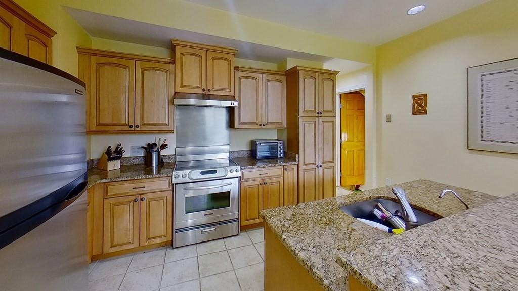 26 Pine Street Natick, MA 01760 - Photo 12 of 34