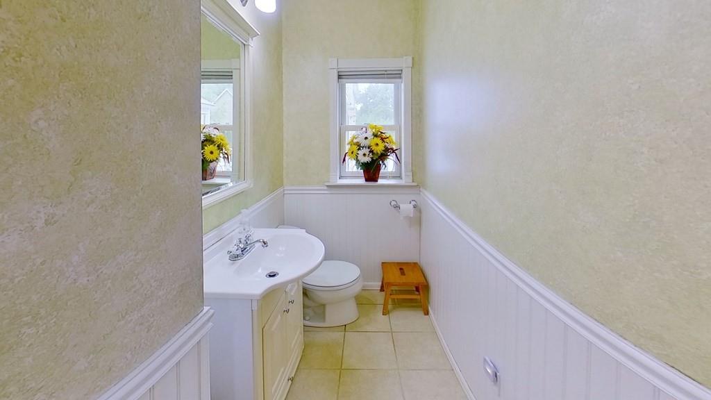 26 Pine Street Natick, MA 01760 - Photo 16 of 34