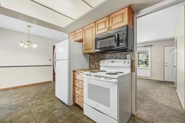 $289,900 | 718 Sunset Lane, Cadillac, MI 49601