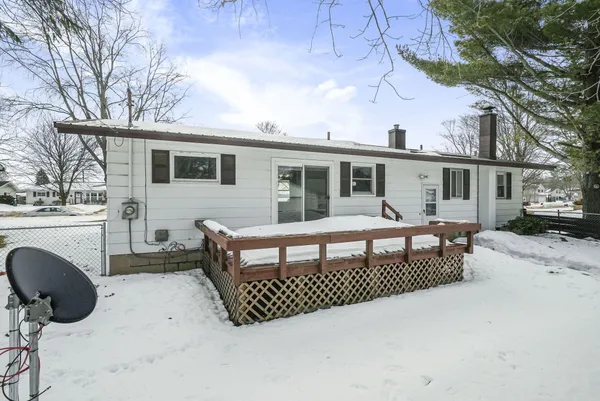 $289,900 | 718 Sunset Lane, Cadillac, MI 49601