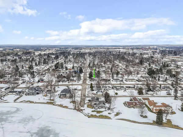 $289,900 | 718 Sunset Lane, Cadillac, MI 49601