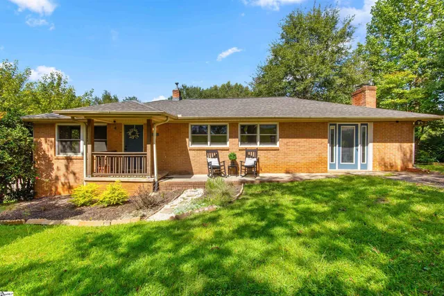 $290,000 | 1121 Ireland Road, Pickens, SC 29671