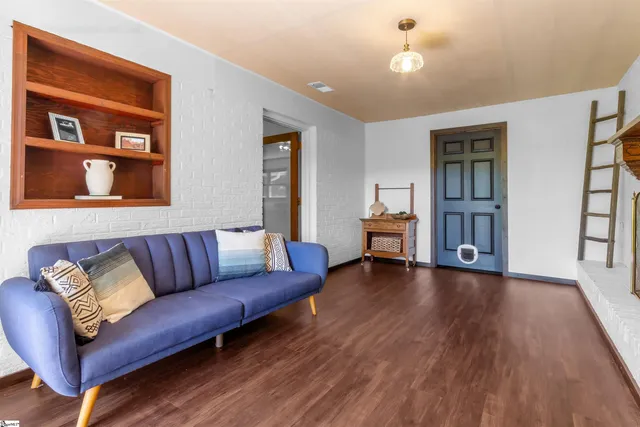 $290,000 | 1121 Ireland Road, Pickens, SC 29671