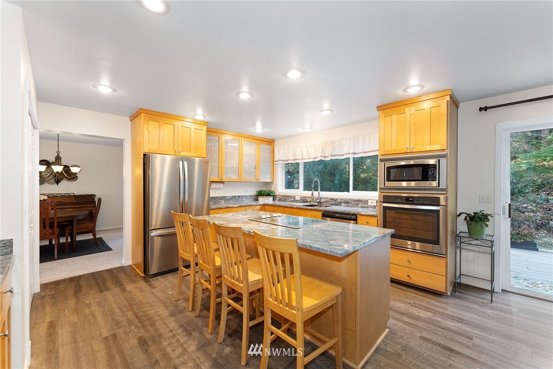 4520 Mayvolt Road Southeast Port Orchard, WA 98366 - Photo 11 of 37 Gallery Image 11