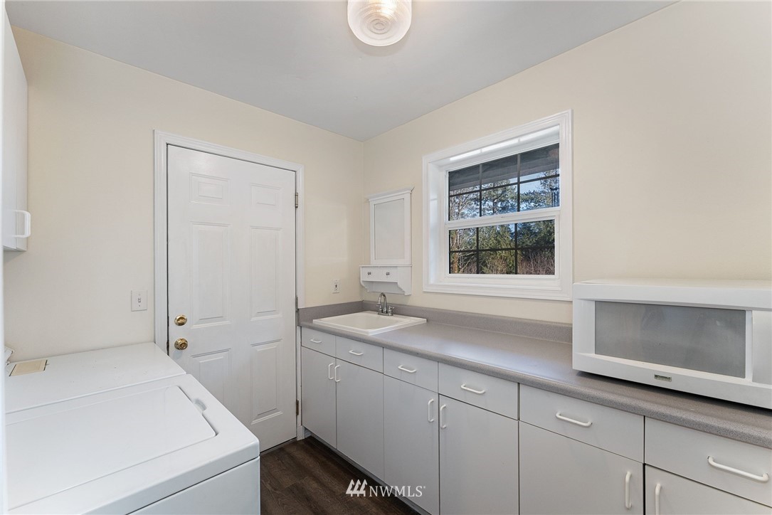 4520 Mayvolt Road Southeast Port Orchard, WA 98366 - Photo 27 of 37 Gallery Image 27