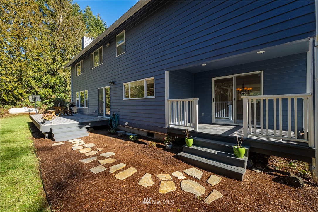4520 Mayvolt Road Southeast Port Orchard, WA 98366 - Photo 36 of 37 Gallery Image 36