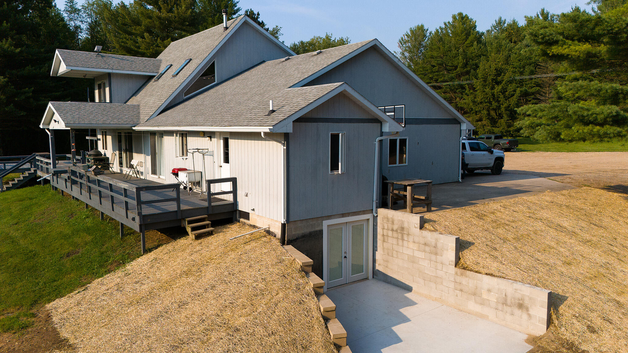 3975 South Old State Road Harrison, MI 48625 - Photo 5 of 34 DJI_20240730190435_0538_D