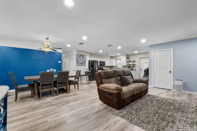 $200,000 | 7306 Westshire Drive, San Antonio, TX 78227