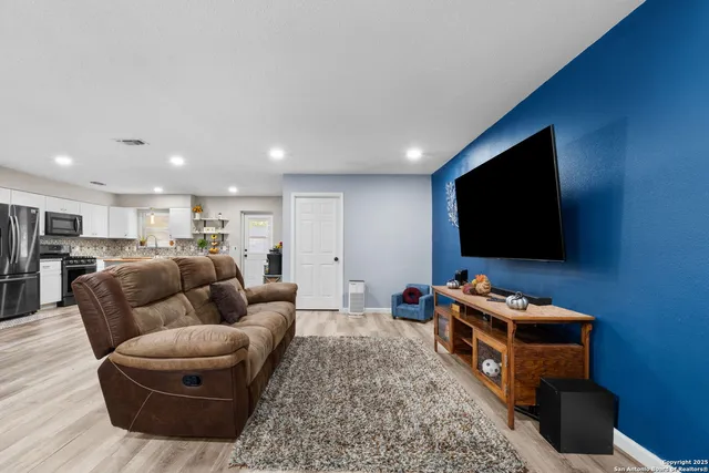 $200,000 | 7306 Westshire Drive, San Antonio, TX 78227