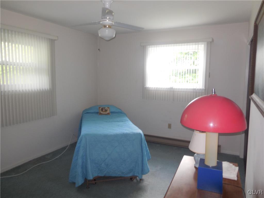 487 Willow Road Walnutport, PA 18088 - Photo 31 of 49 2nd bedroom with custom blinds and ceiling fan