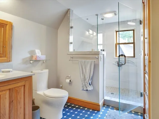 $925,000 | 71-73 Highlands Drive, Williston, VT 05495