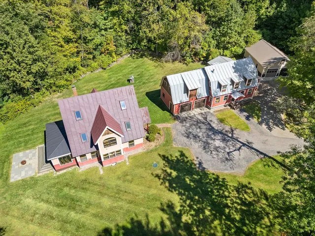 $925,000 | 71-73 Highlands Drive, Williston, VT 05495