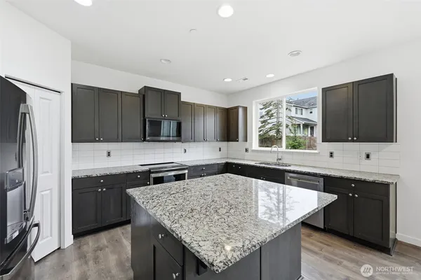 $786,000 | 7343 31st Place Northeast, Marysville, WA 98270