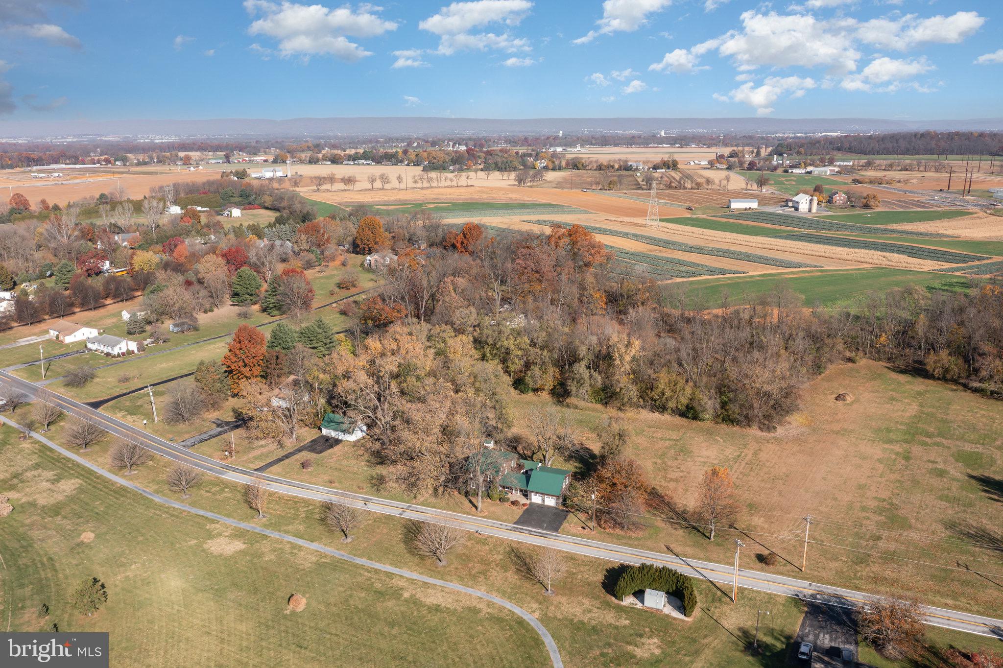 2091 Stumpstown Road Mechanicsburg, PA 17055 - Photo 49 of 52 a view of an ocean and beach