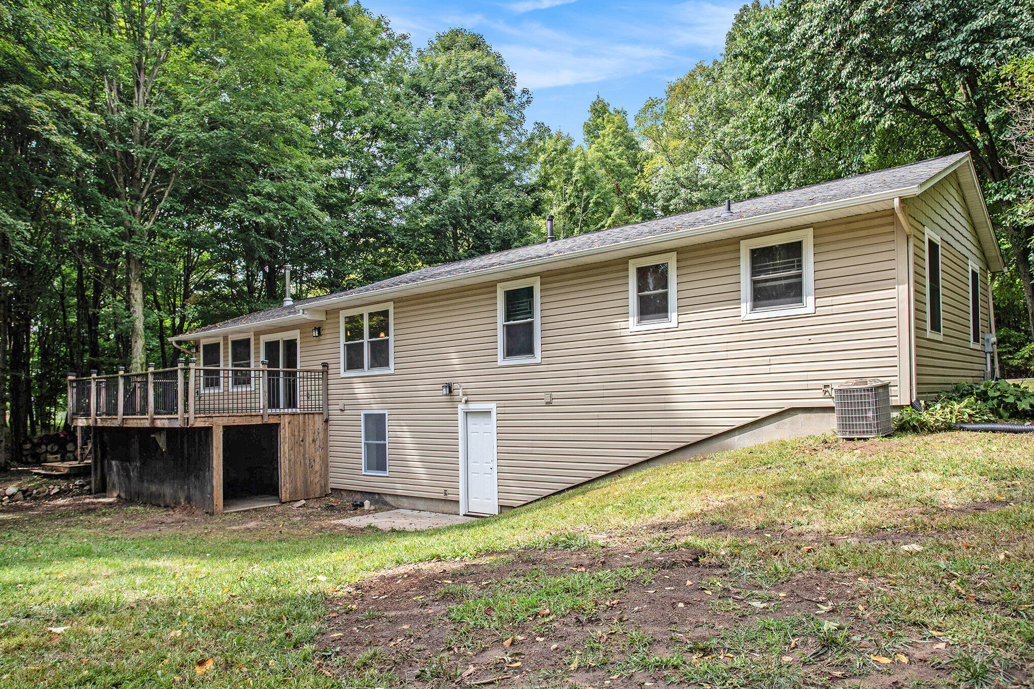 30029 Shaw Road Lawton, MI 49065 - Photo 25 of 28 024__mg_5347_744