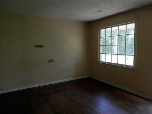 211 Innerfree Drive St. George, SC 29477 - Photo 11 of 13 9