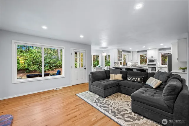 $749,000 | 6909 Wentworth Avenue Southwest, Port Orchard, WA 98367