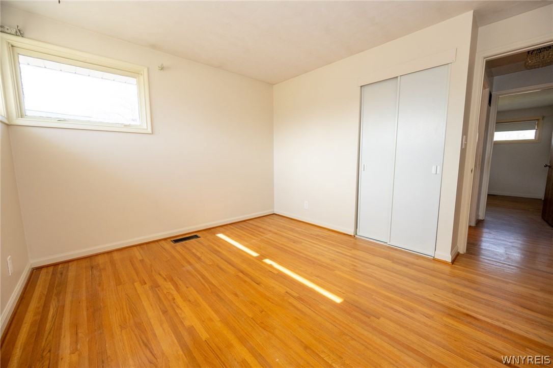 102 Woodgate Road Tonawanda, NY 14150 - Photo 13 of 37