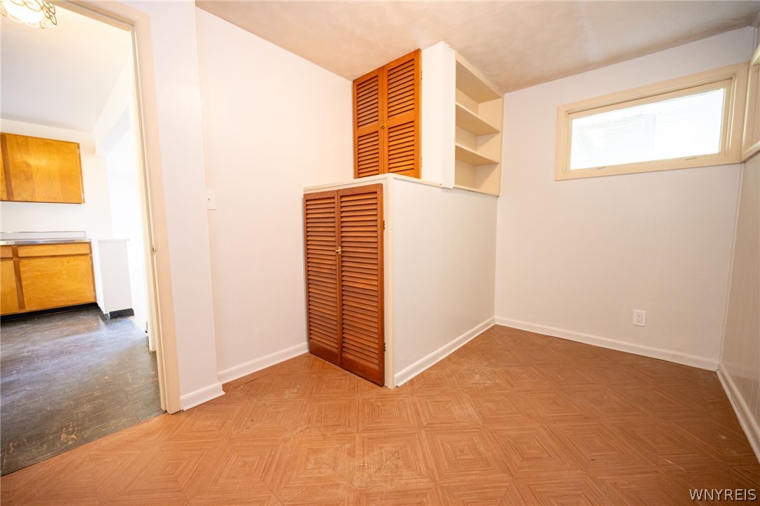 102 Woodgate Road Tonawanda, NY 14150 - Photo 22 of 37