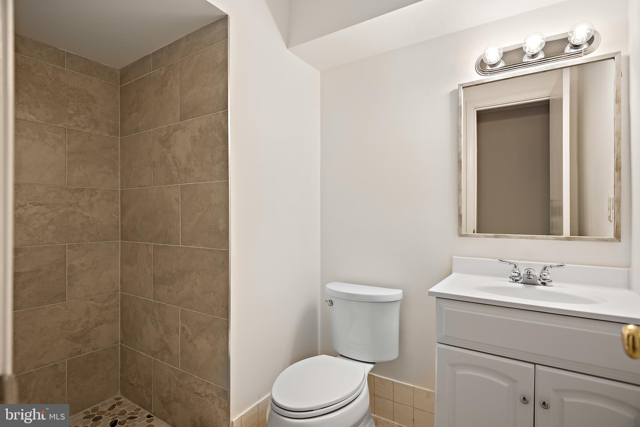3903 Franconia Road Alexandria, VA 22310 - Photo 32 of 87 Gallery Image 32