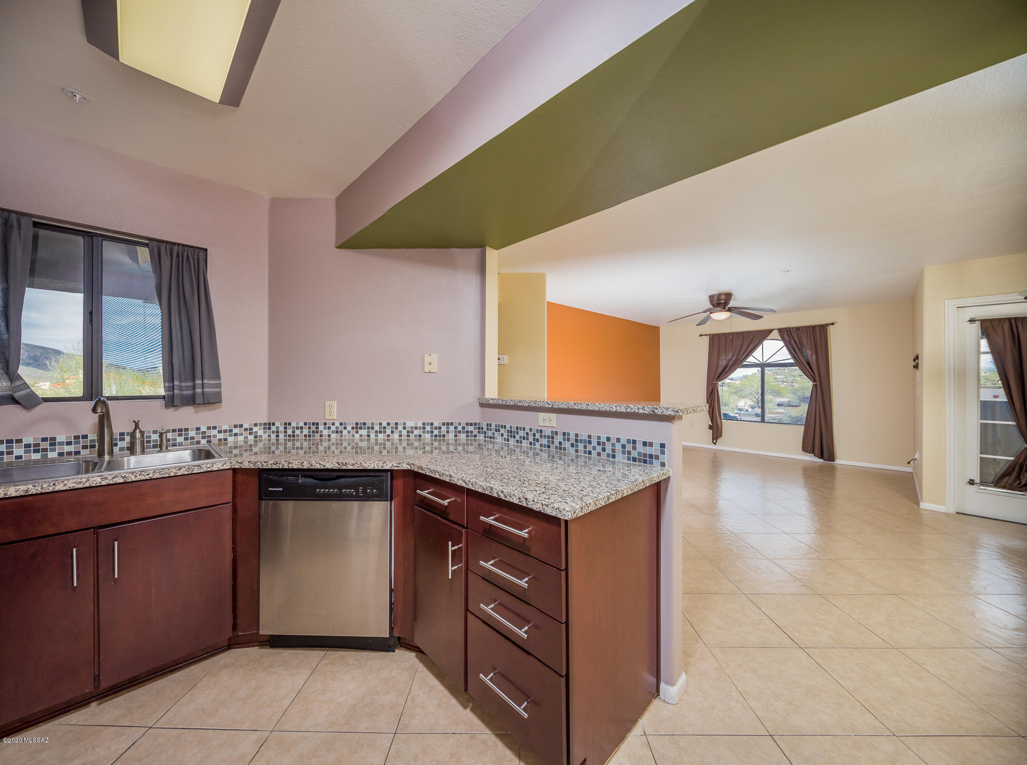 5751 North Kolb Road, Unit 32201 Tucson, AZ 85750 - Photo 2 of 27