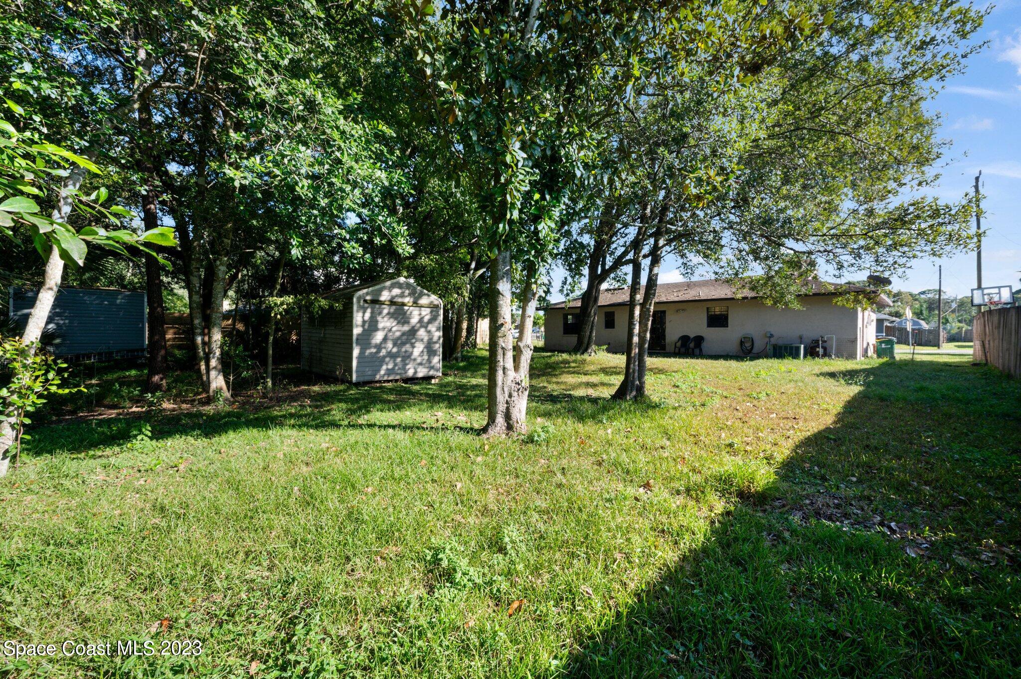 5230 Carrick Road Cocoa, FL 32927 - Photo 22 of 26 Large Back Yard