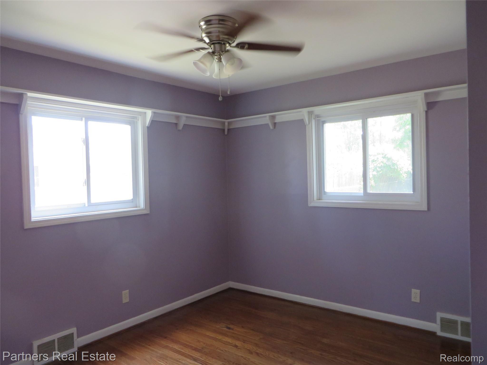 815 Riddle Street Howell, MI 48843 - Photo 20 of 29 IMG_0038.JPG