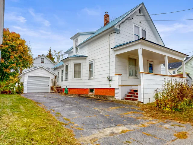$229,000 | 4 Autumn Street, Waterville, ME 04901
