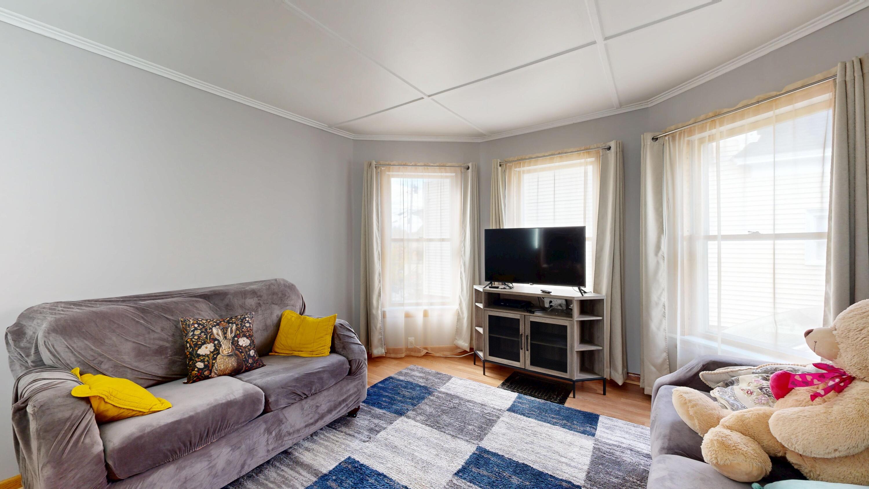 4 Autumn Street Waterville, ME 04901 - Photo 11 of 36 4-Autumn-Street-10282025_115155