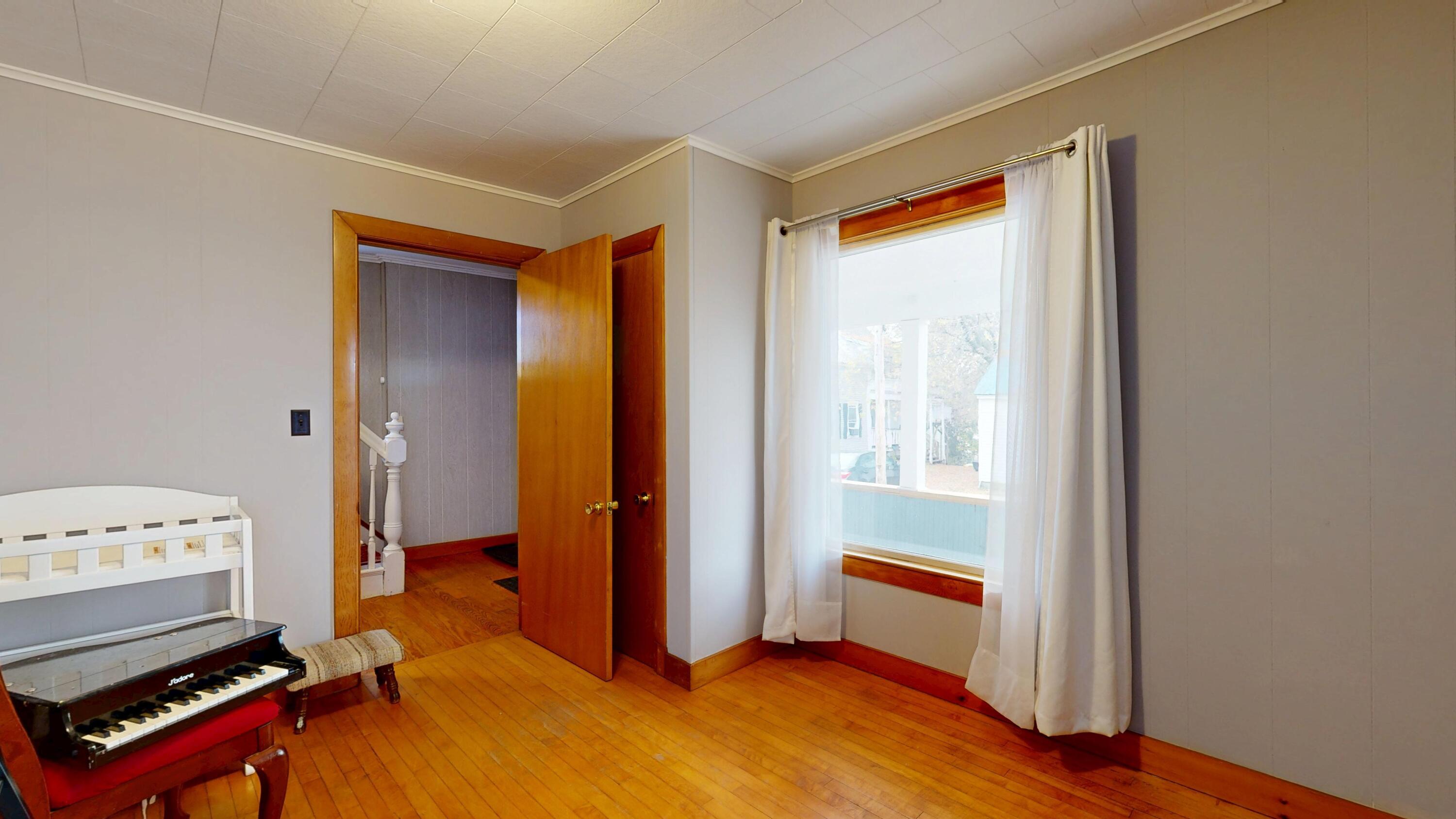 4 Autumn Street Waterville, ME 04901 - Photo 18 of 36 4-Autumn-Street-10282025_115339