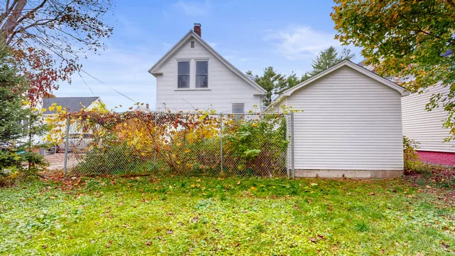 $229,000 | 4 Autumn Street, Waterville, ME 04901