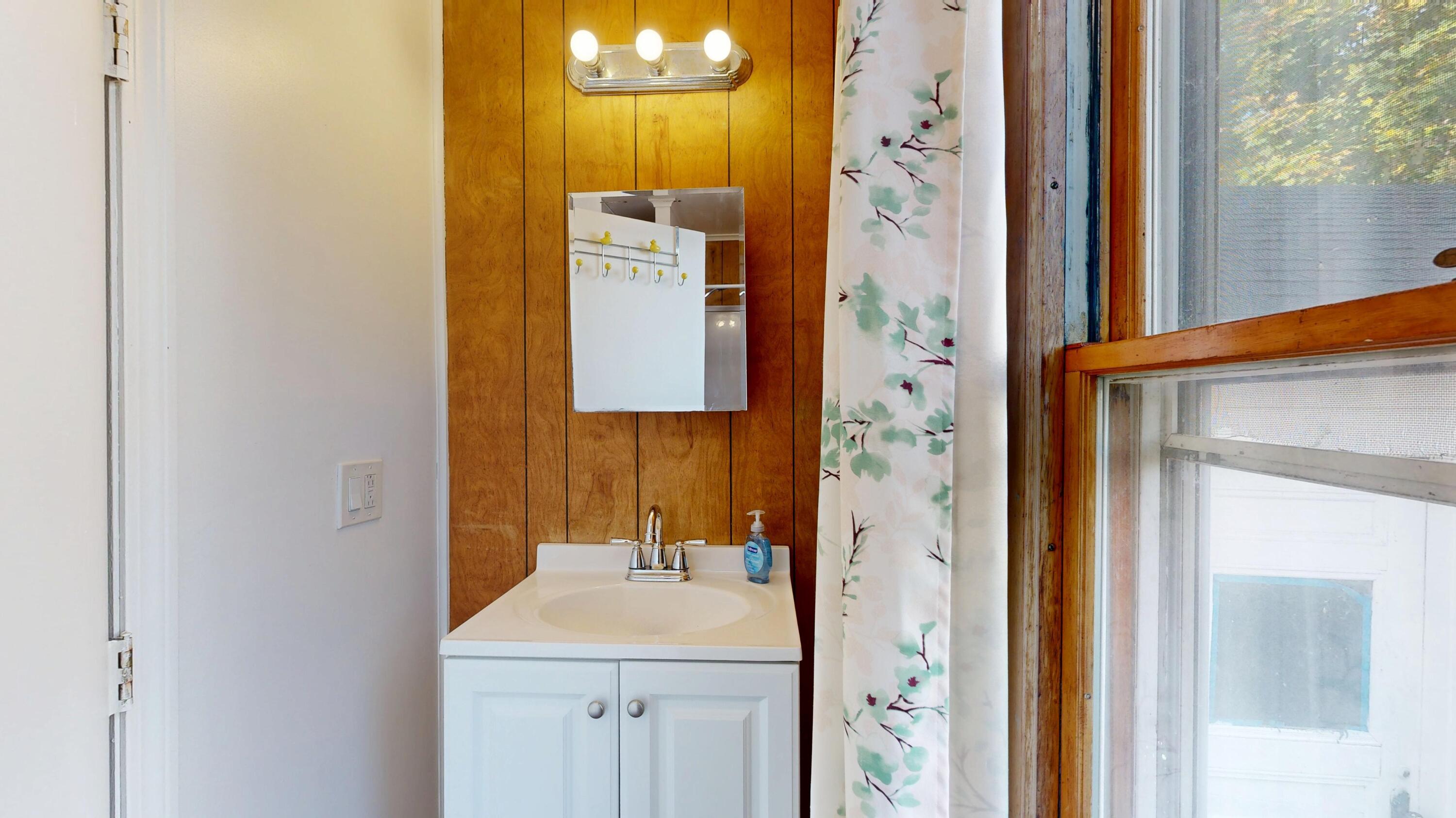 4 Autumn Street Waterville, ME 04901 - Photo 31 of 36 4-Autumn-Street-10282025_114845