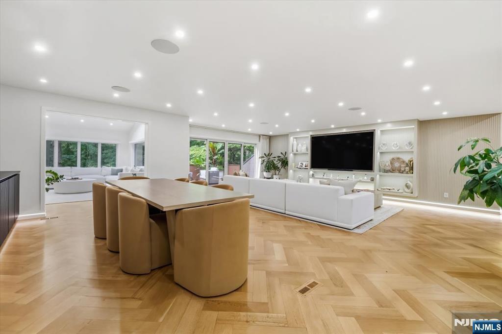 51 Old Quarry Road Englewood, NJ 07631 - Photo 12 of 49 Gallery Image 12