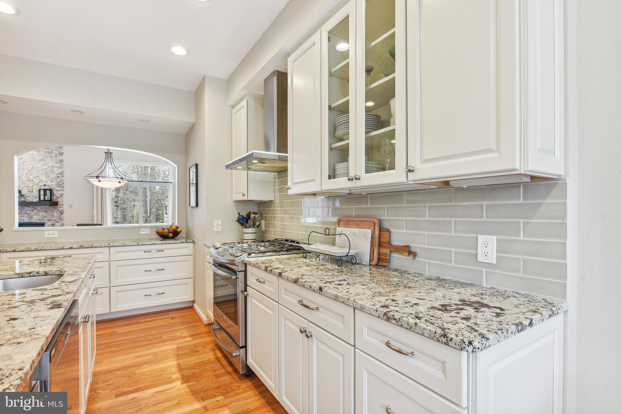 11558 Hemingway Drive Reston, VA 20194 - Photo 11 of 47 Gallery Image 11