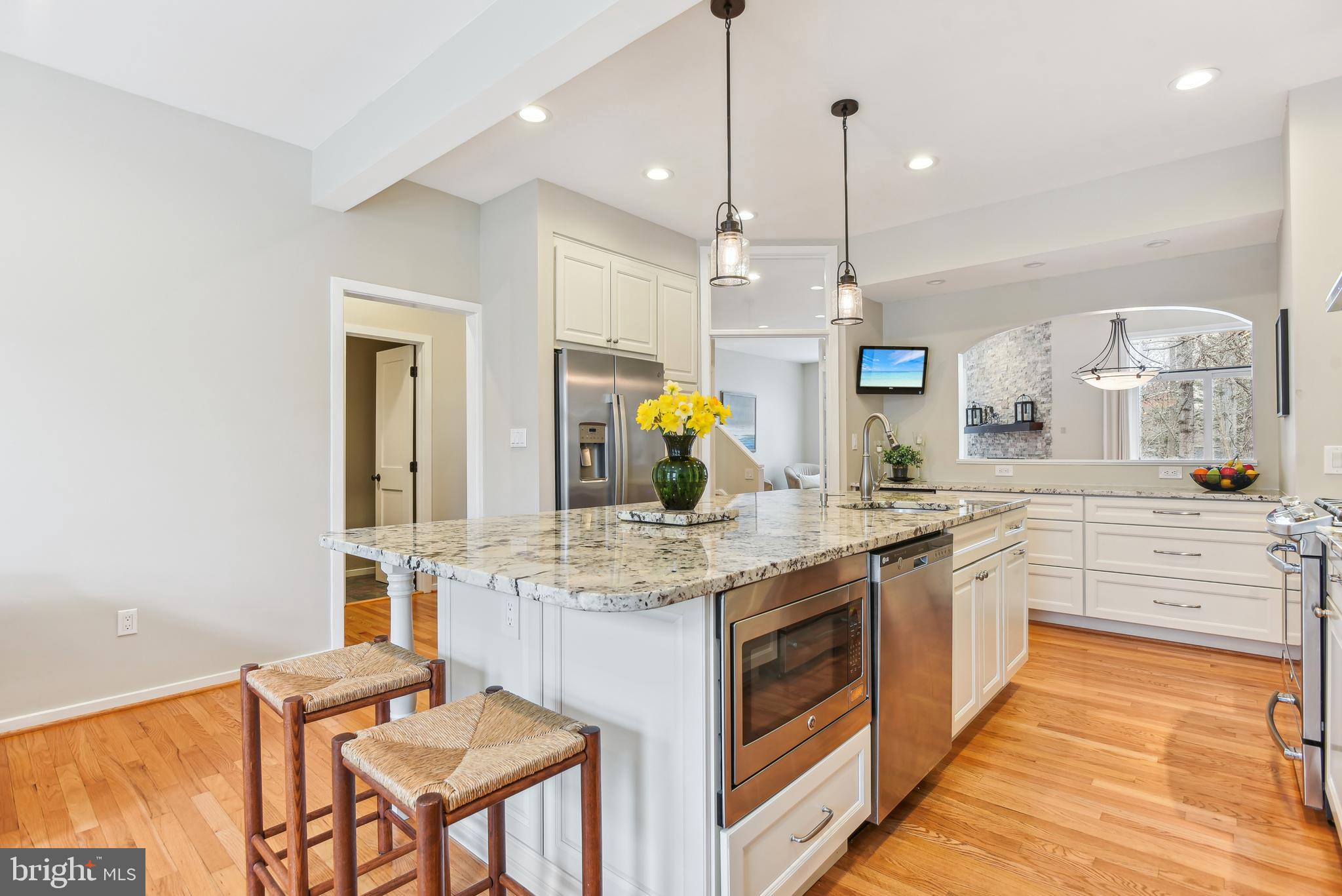 11558 Hemingway Drive Reston, VA 20194 - Photo 10 of 47 Gallery Image 10