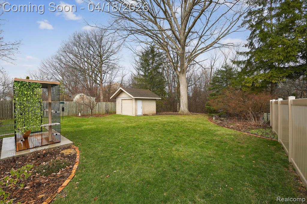 43156 Hanford Road Canton, MI 48187 - Photo 44 of 49 Gallery Image 44