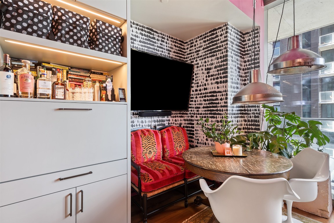 44 East Avenue, Unit 1706 Austin, TX 78701 - Photo 5 of 17 a outdoor view with a sitting space