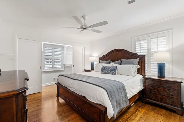 $665,000 | 6225 Locke Lane, Houston, TX 77057